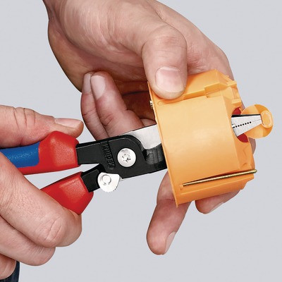 Alicate multifuncional p/ instalaciones eléctricas- KNIPEX - 13 92 200